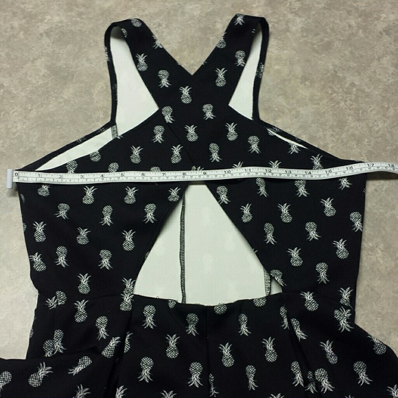 Black Pineapple Halter Dress by Hollister Size L - Picture 6 of 8